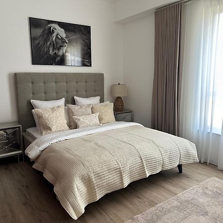 Beautiful And Bright 1 Bedroom Apartment! Sofia ! Dubai Ngoại thất bức ảnh